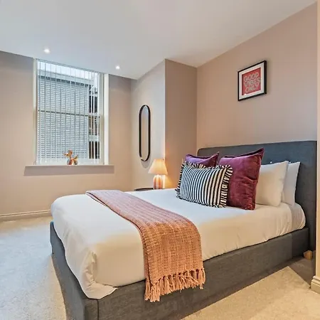 Modern 2br In Arena Uni Hub Leeds (West Yorkshire)