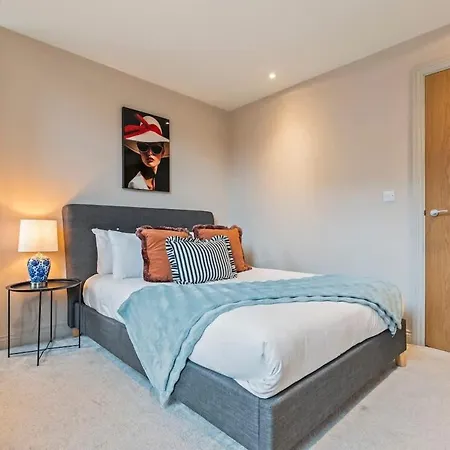 Apartamento Modern 2br In Arena Uni Hub