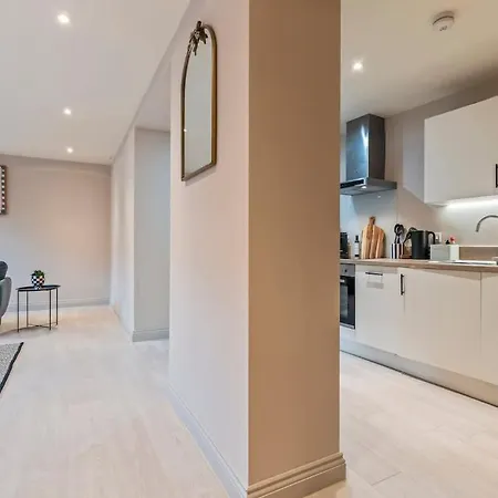 Modern 2br In Arena Uni Hub Lejlighed
